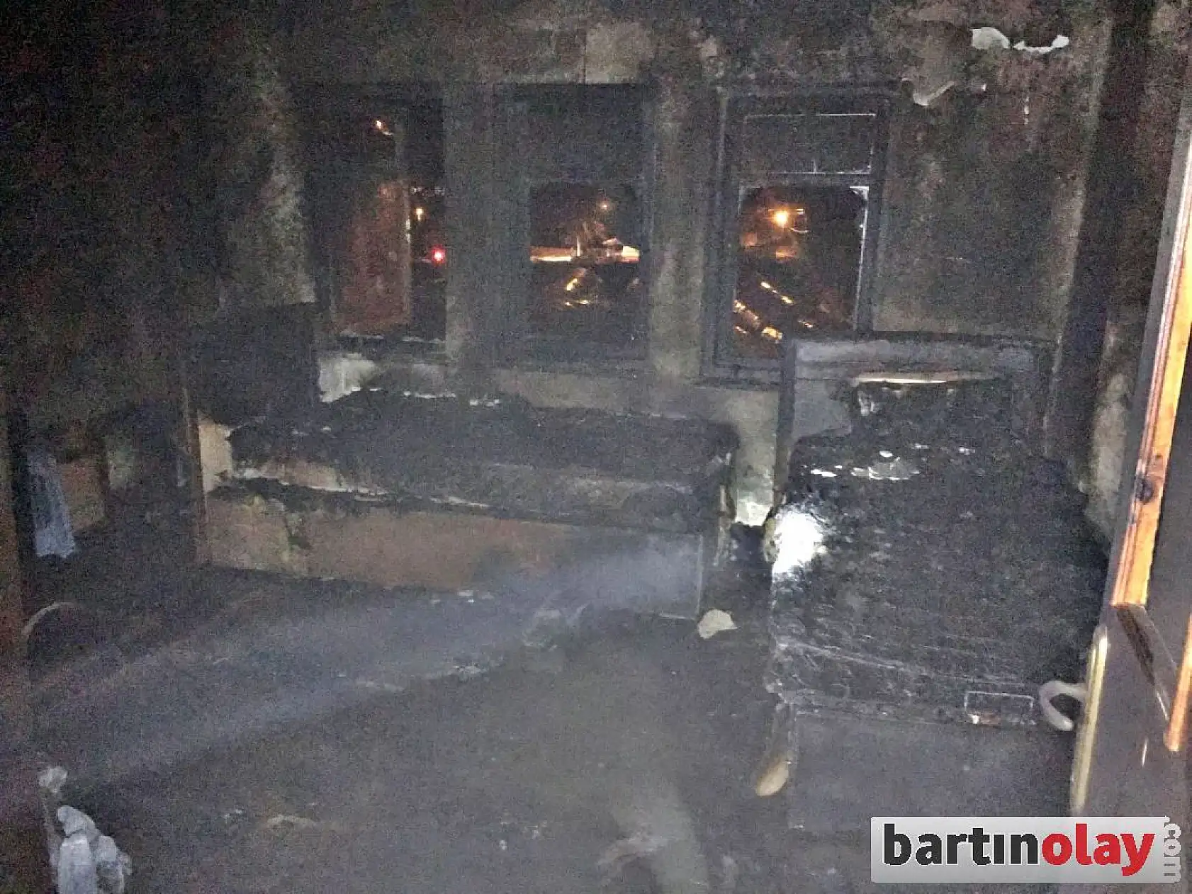 Sobayı yakarken yangın çıktı