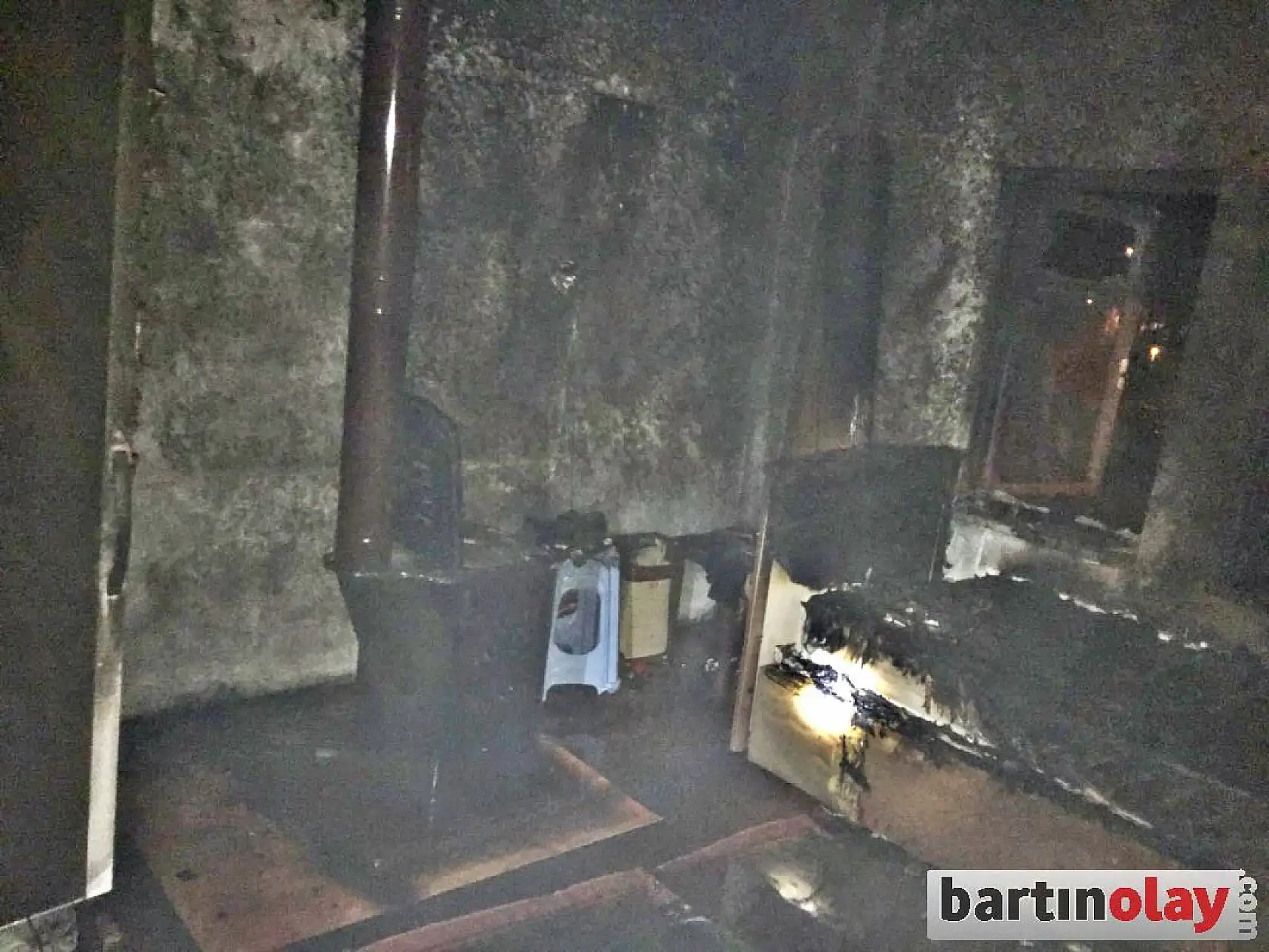 Sobayı yakarken yangın çıktı