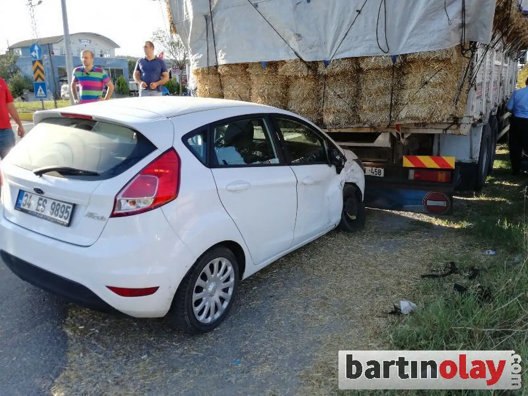 Toptancılar sitesi kavşağında kaza