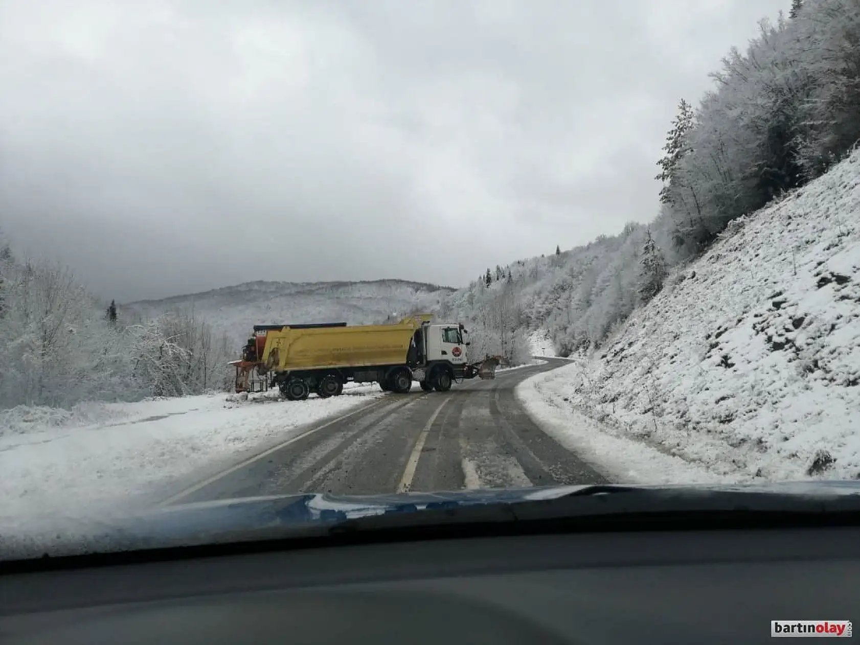 Ulus Pınarbaşı yolunda kar temizleme 