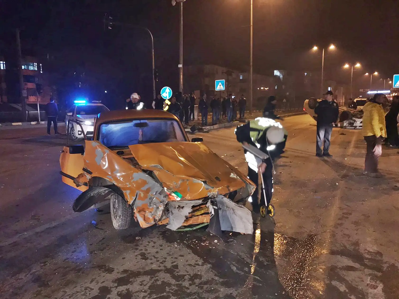 Valilik konutu kavşağında kaza