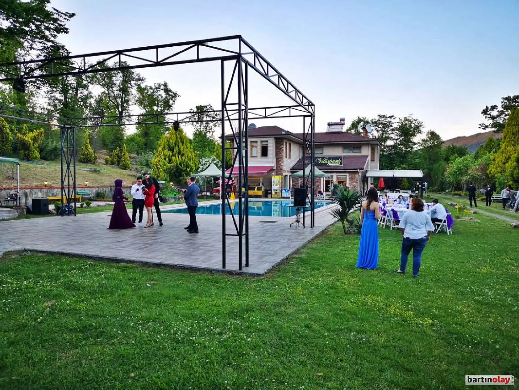 Villa Park'ta neler oluyor