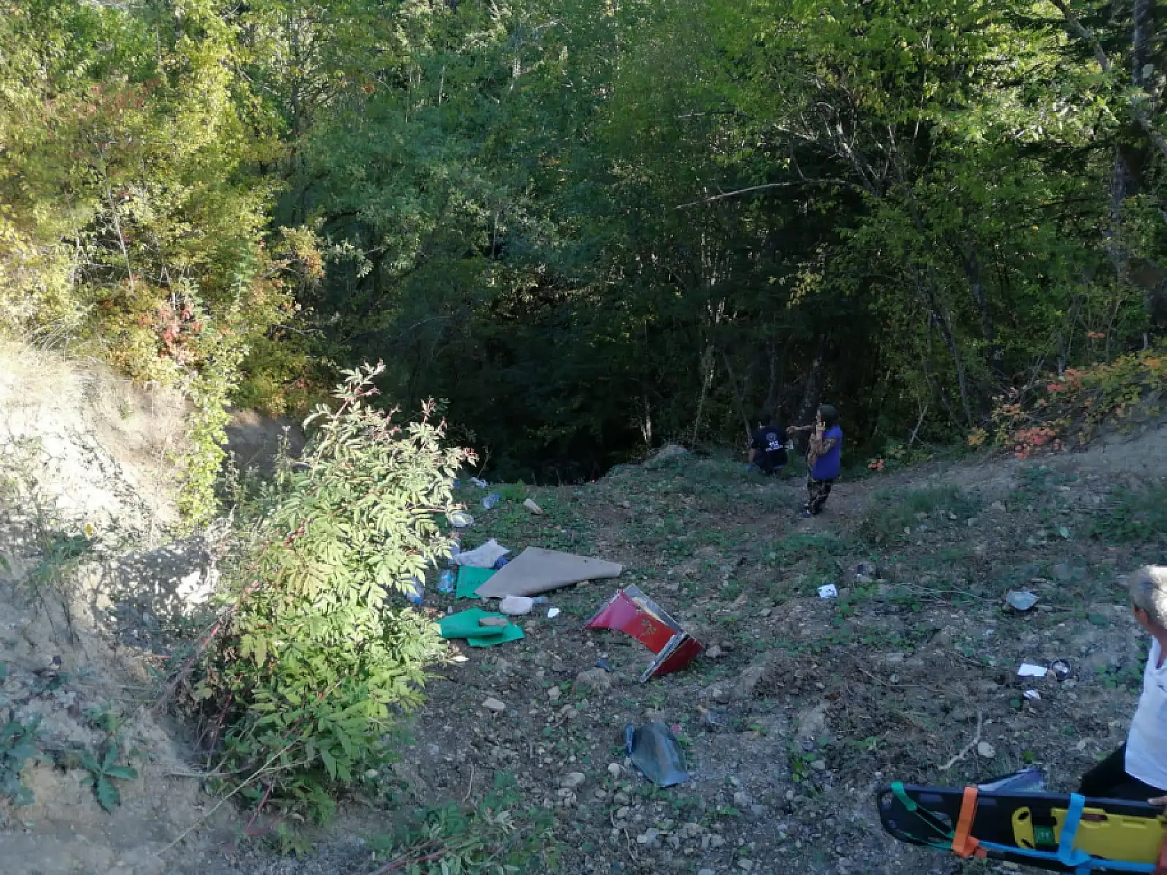 Kamyonet Şarampole Yuvarlandı, 1 ölü