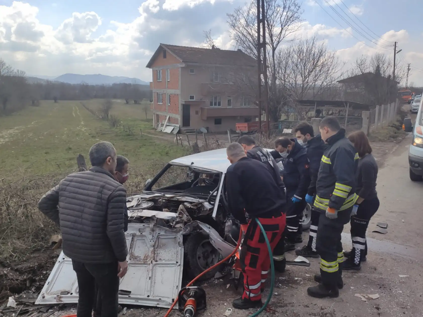 Kafa kafaya çarpışma, 4 yaralı