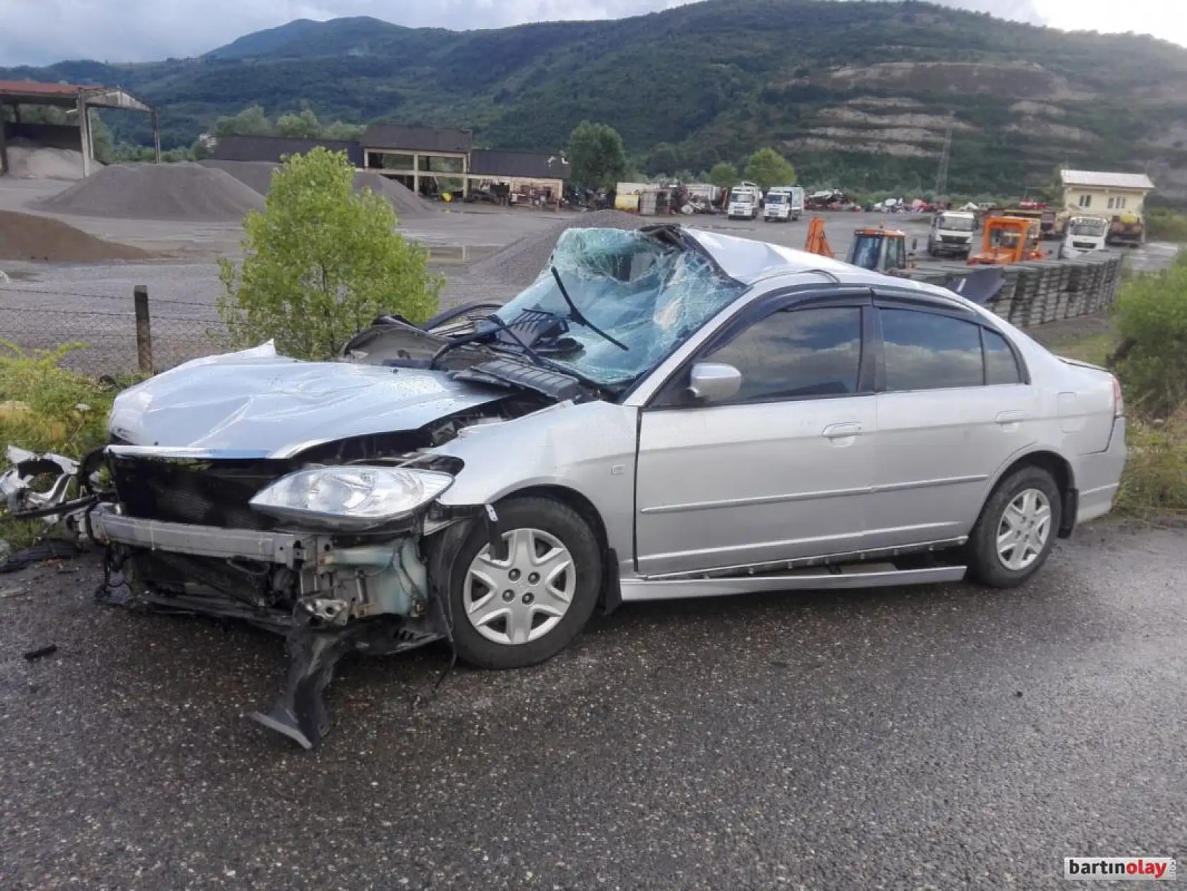 Yağmurda kazalar peş peşe geldi