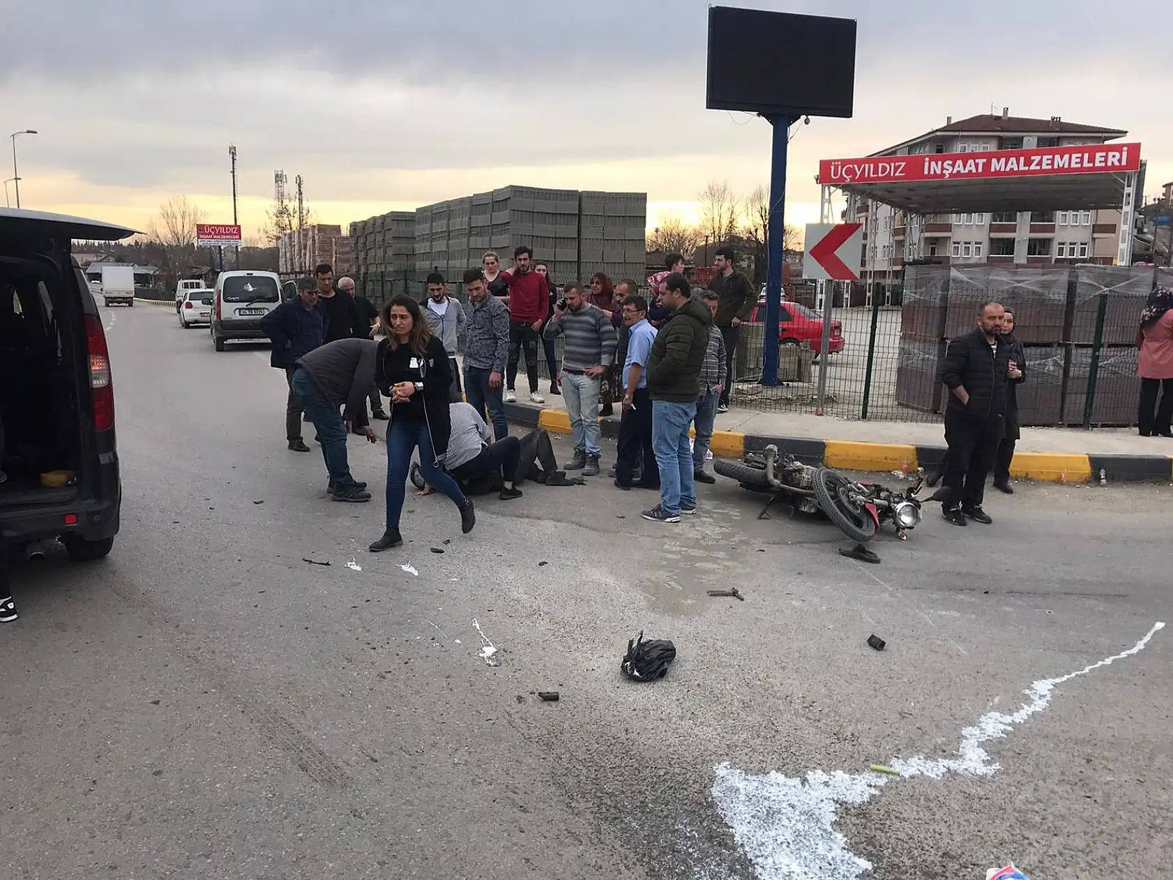 Yol ayrımında kaza