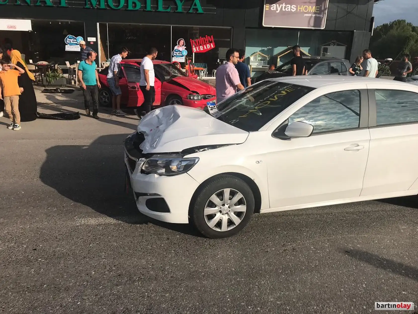 Zincirleme kaza, 2 yaralı