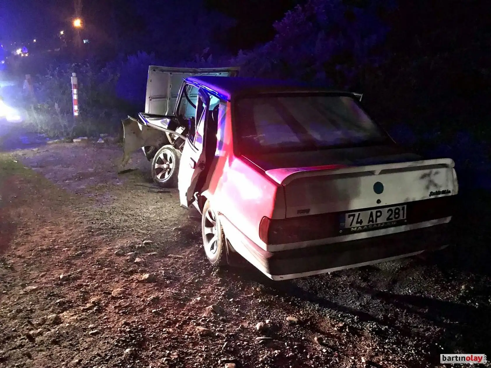 Zincirleme kaza, 3 araç çarpıştı