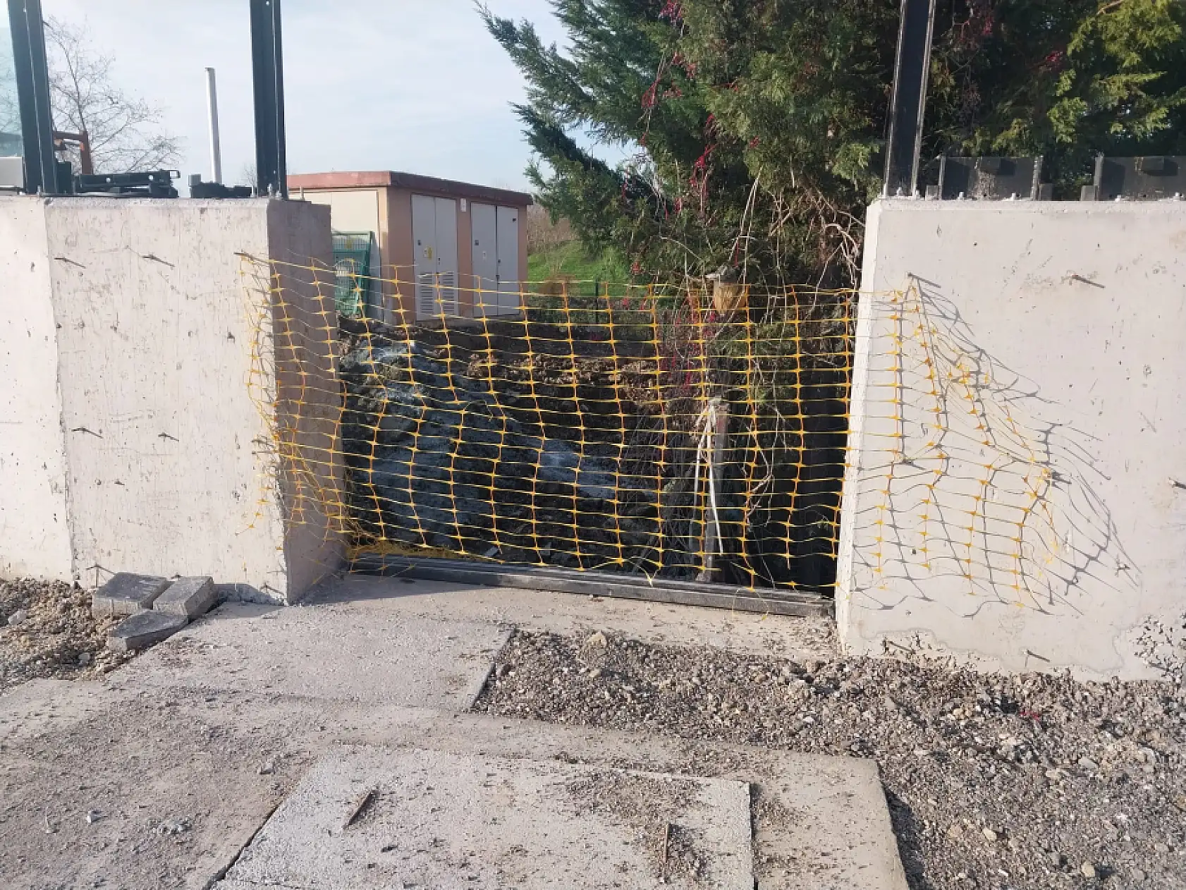 Yalı'da son rötuşlar yapılıyor