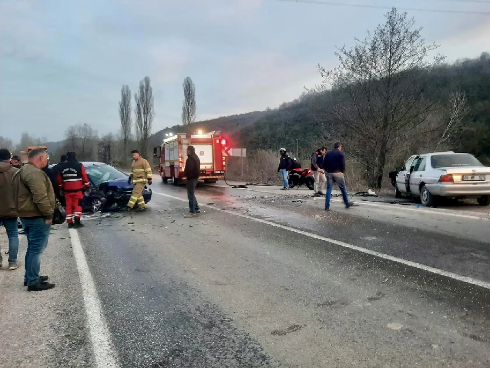 İnkumu yolunda feci kaza, 4 yaralı