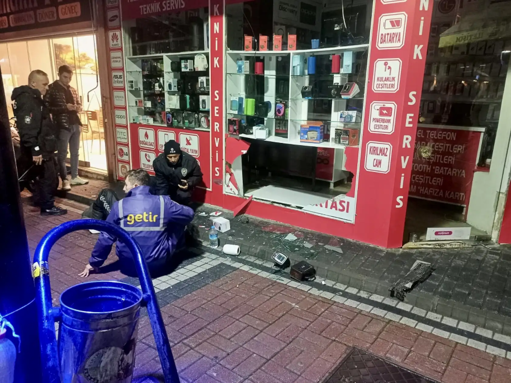 Çarşı merkezinde kaza