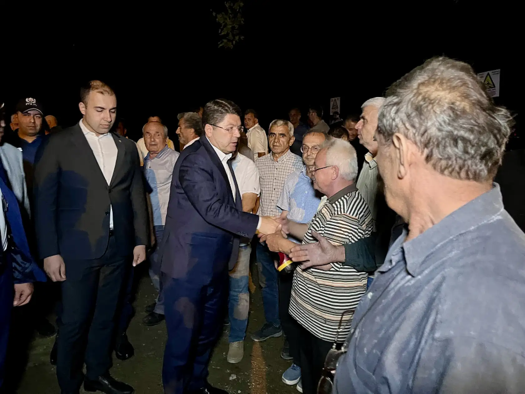 17 kişi tutuklandı