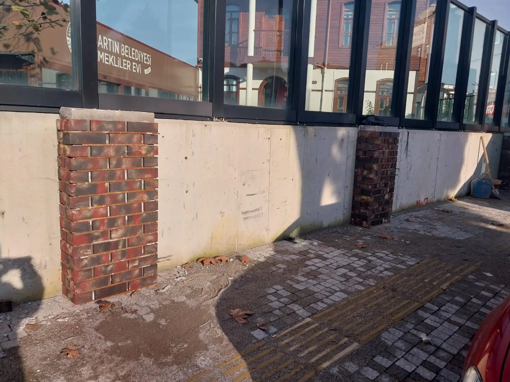 Yalı'da son rötuşlar yapılıyor