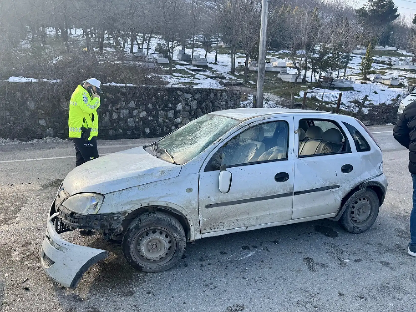 Takla atarak karşı şeride geçti