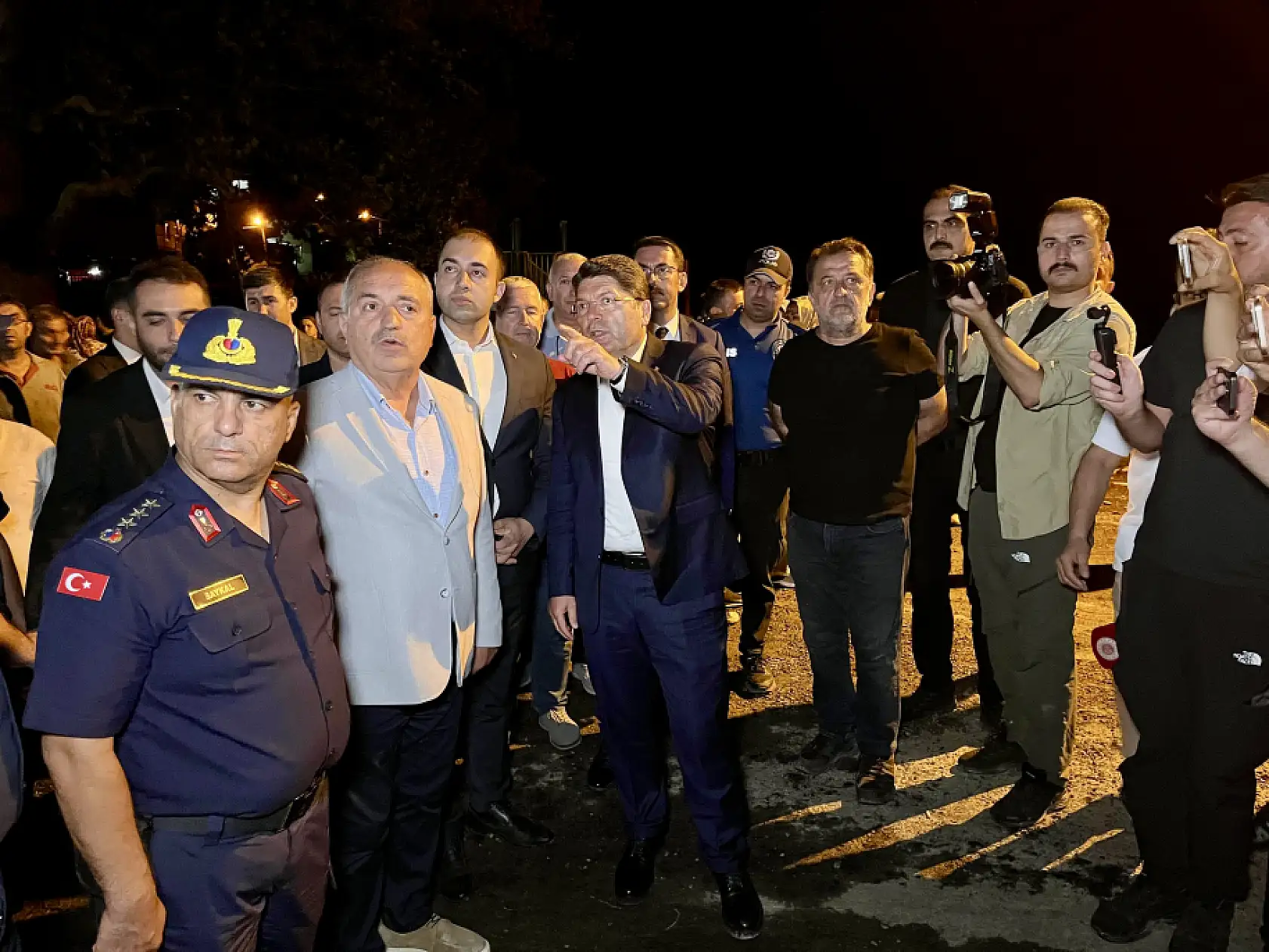 17 kişi tutuklandı