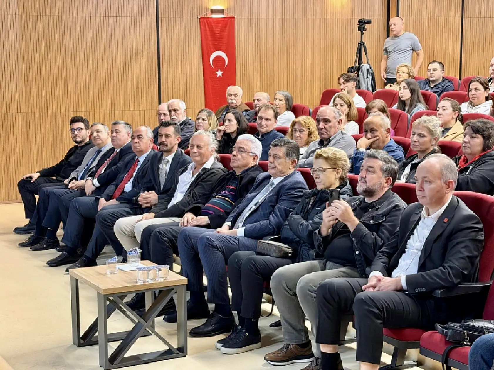 Yazı yazma helaya başın girer belaya