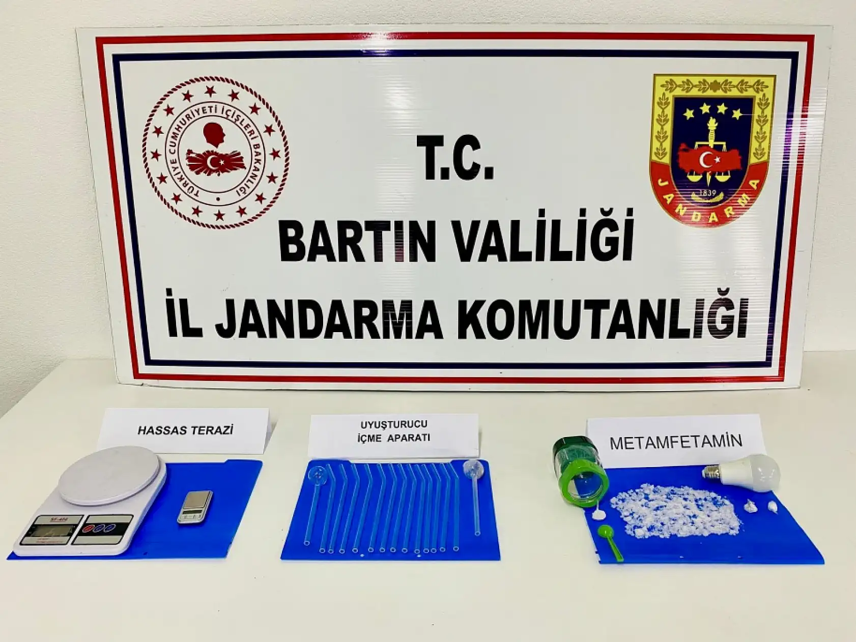 Sinsi Tehlikeye Jandarma Darbesi!