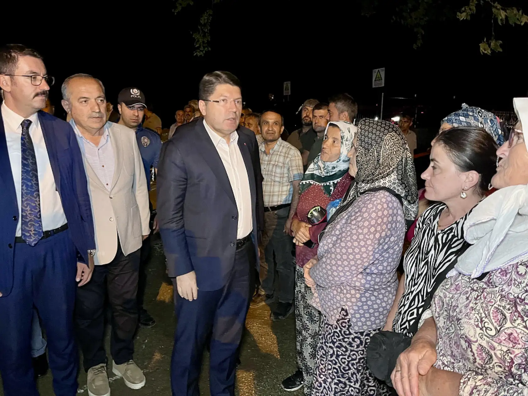 17 kişi tutuklandı