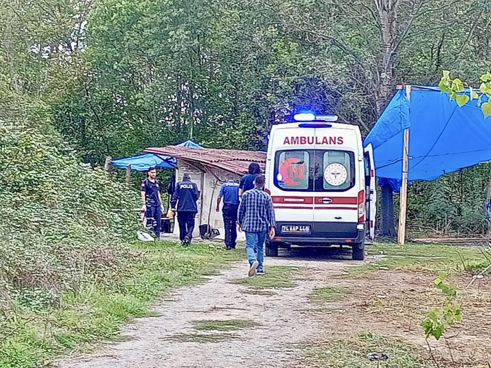 Barakada ölü olarak bulundu