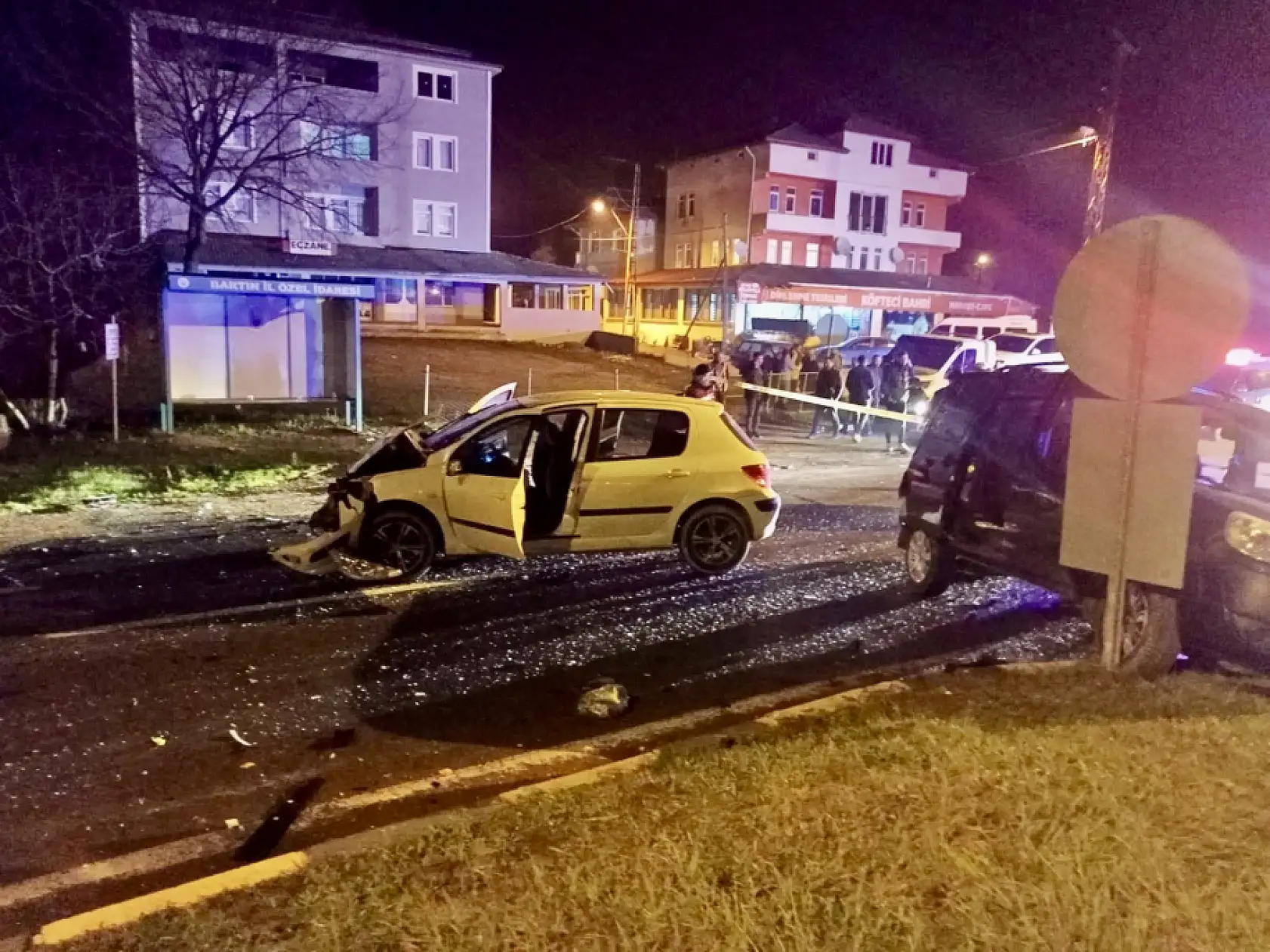 Esenyurt kavşağında feci kaza