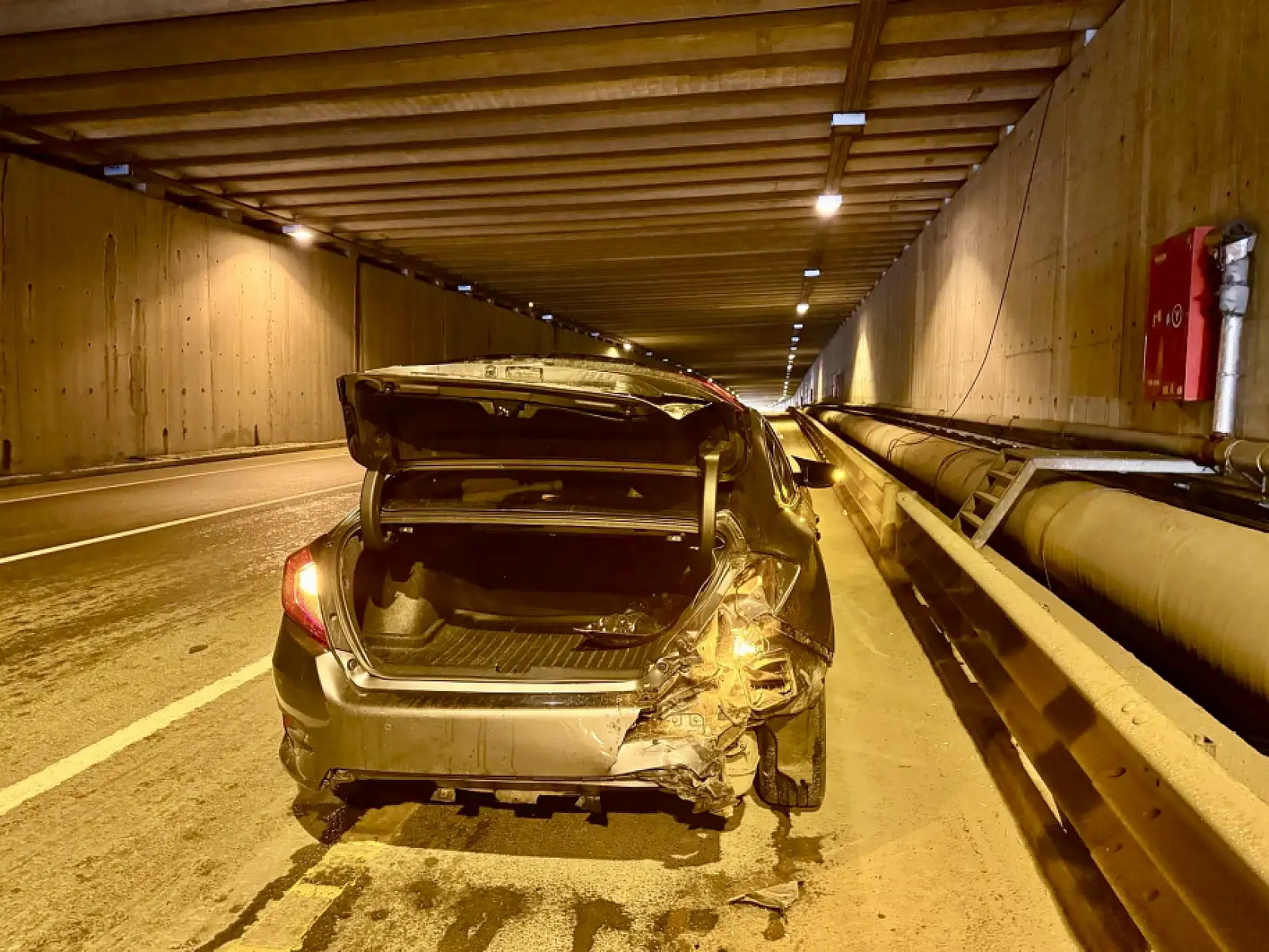 Tünelde zincirleme kaza