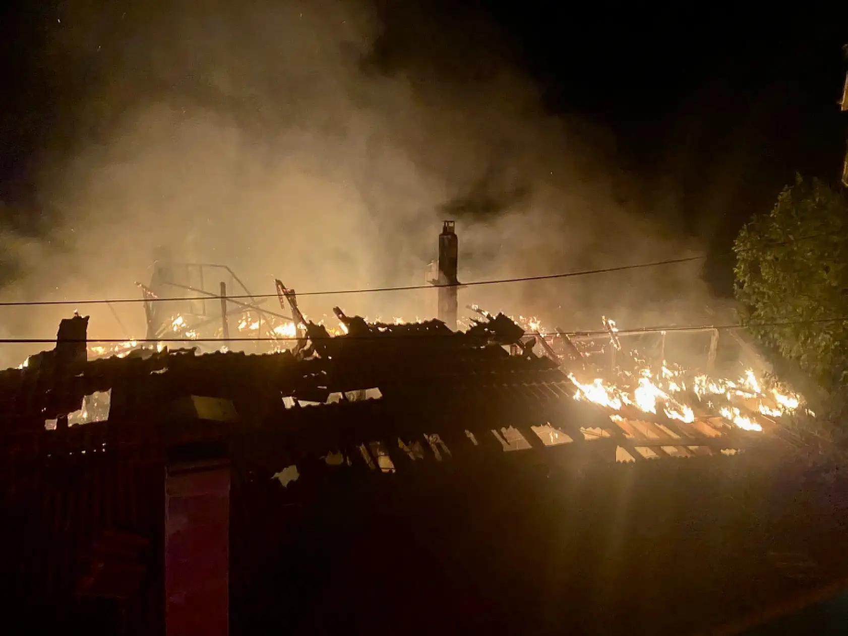 Köyde korkutan yangın