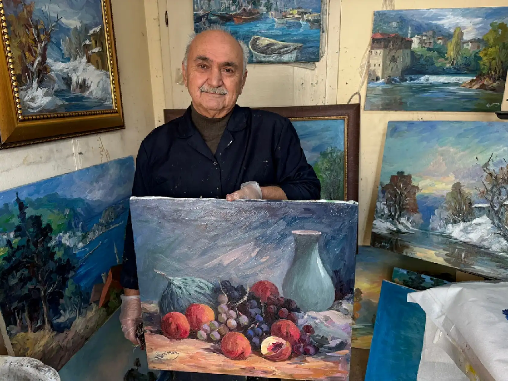 Tıptan Sanata Uzanan 52 Yıllık Tutku