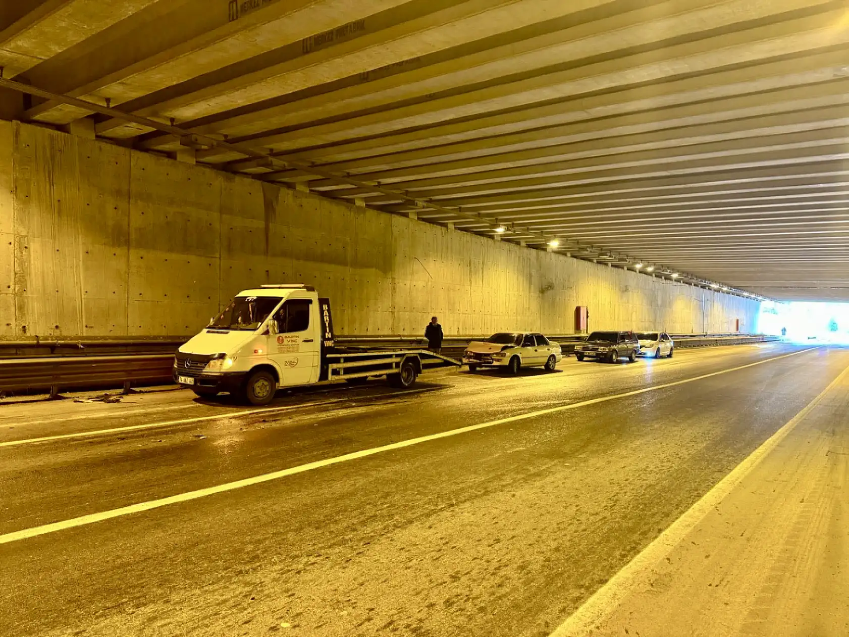 Tünelde zincirleme kaza