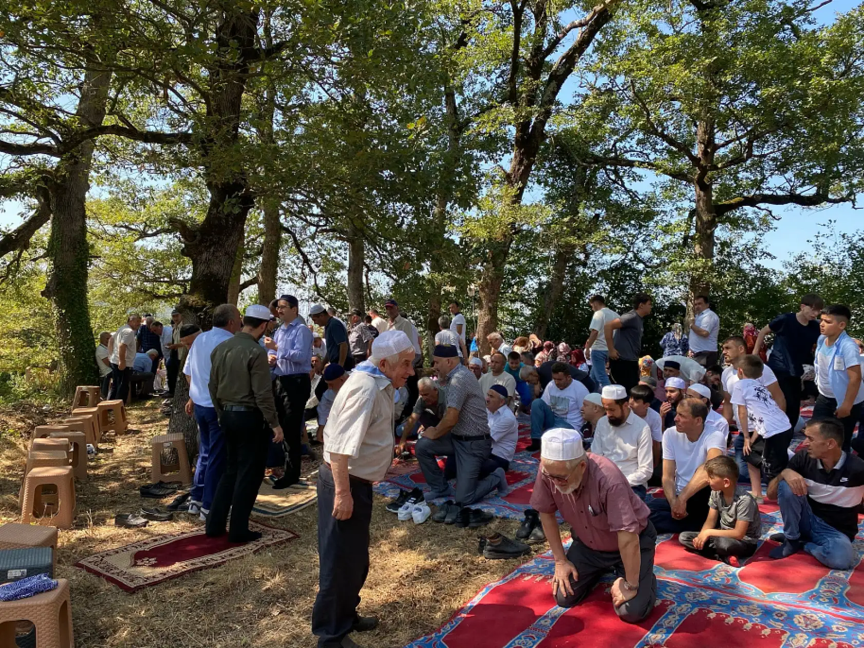Köylüler yağmur için Allah'a yalvardı