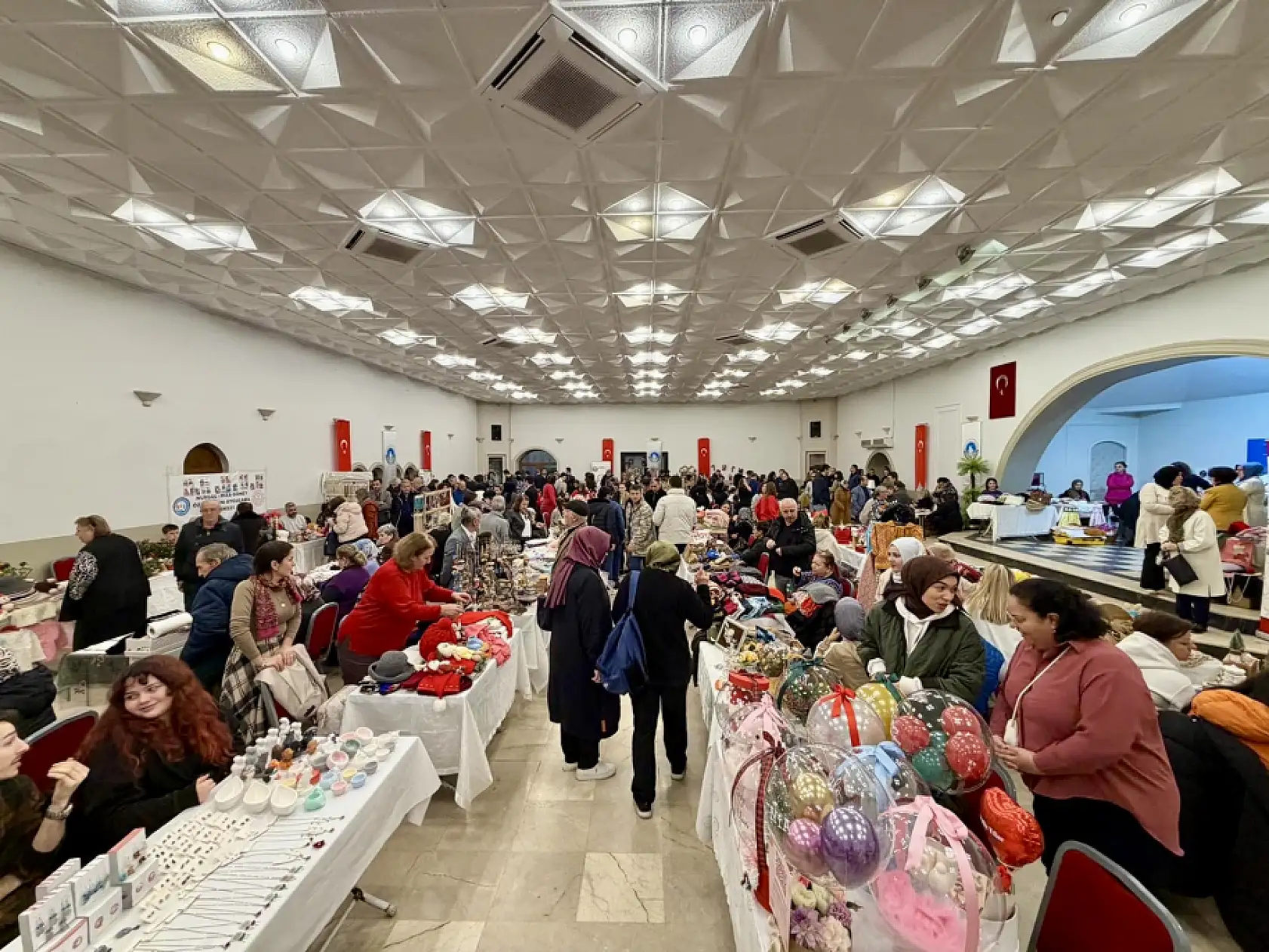 25. Geleneksel Hediyelik Eşya Fuarı açıldı