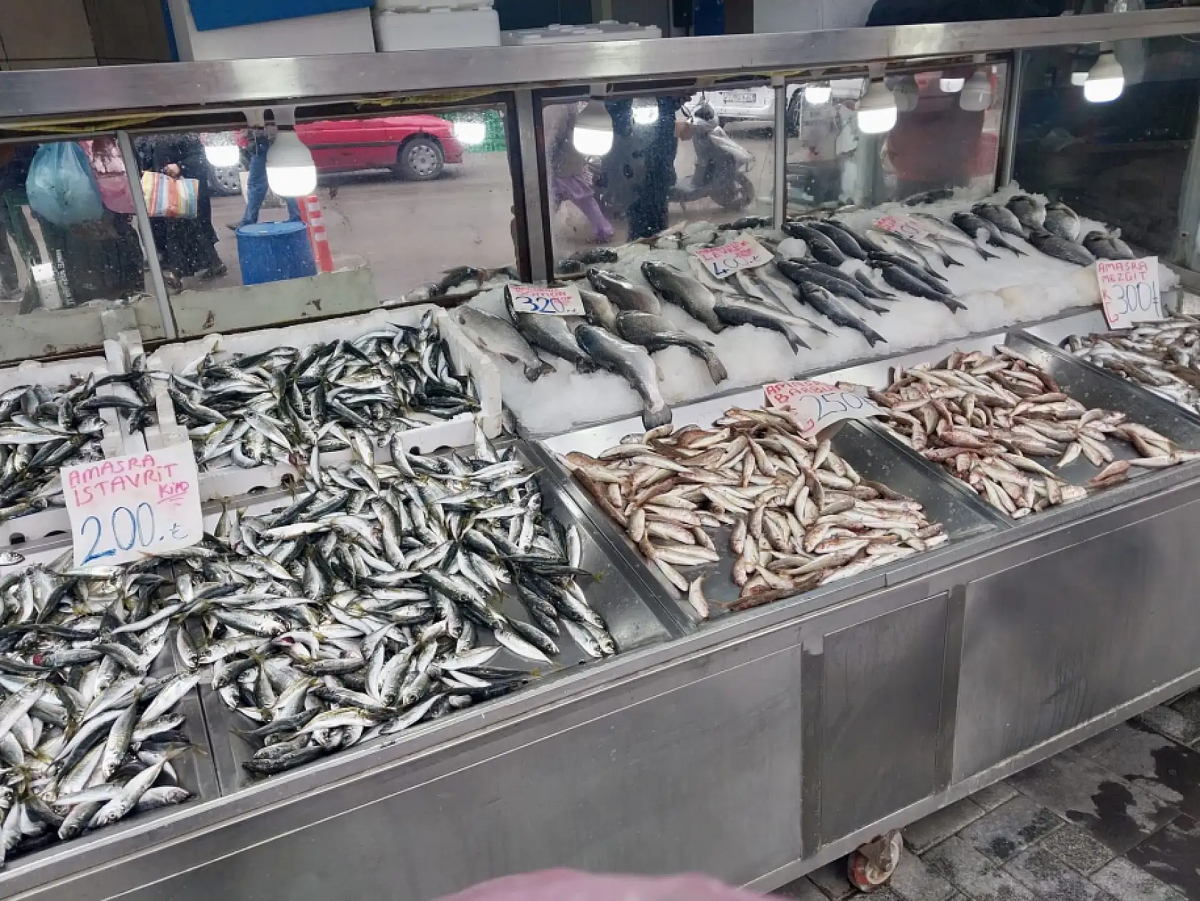 Balıksız kalmıyoruz