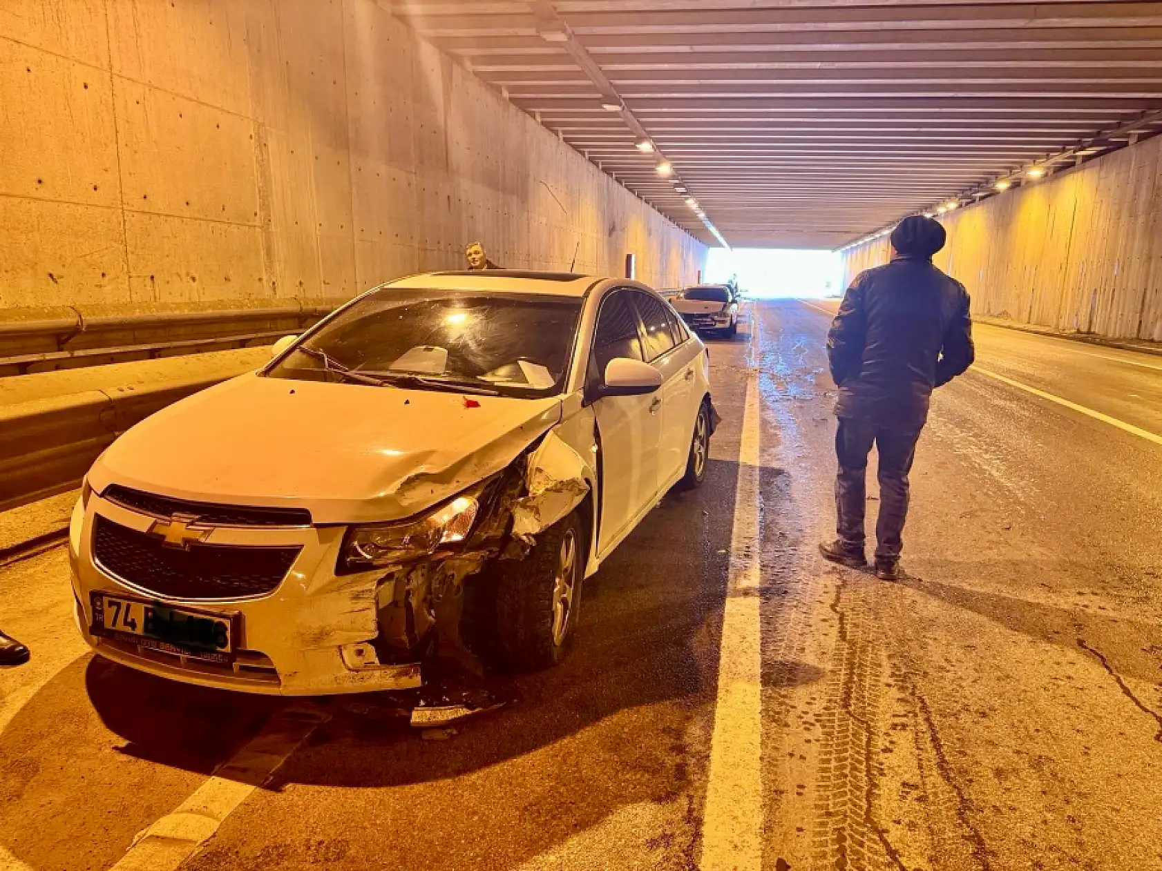 Tünelde zincirleme kaza