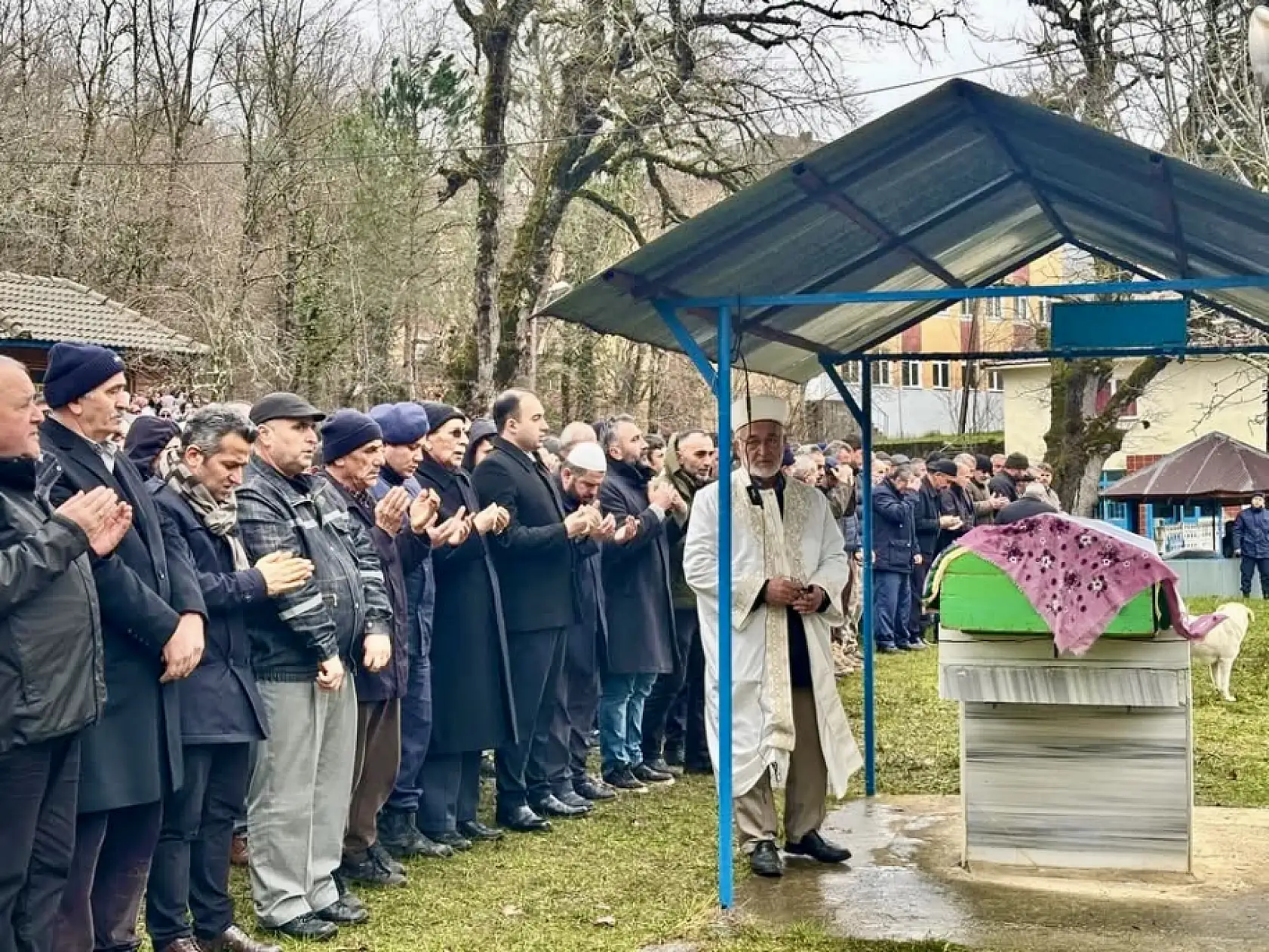 Kaymakam Kadiroğlu, acılı ailenin yanında