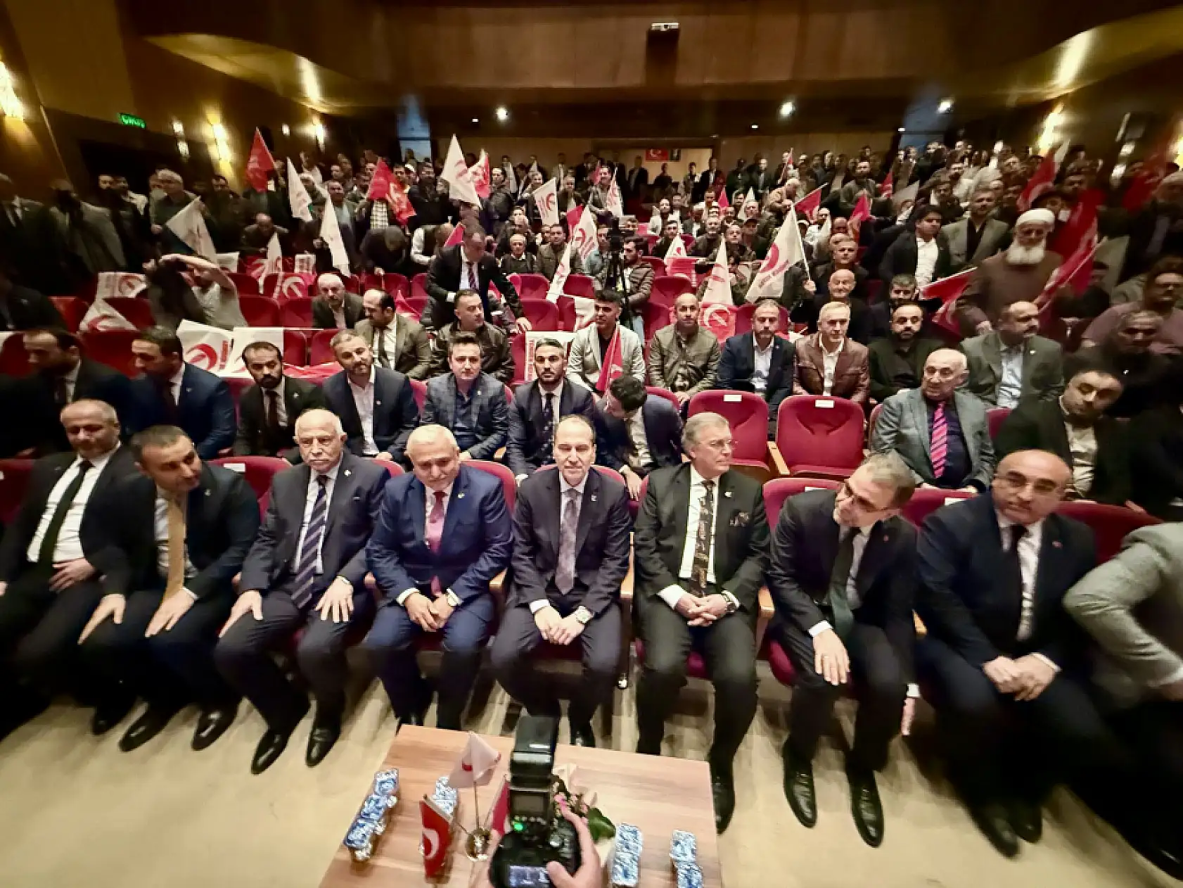 Erbakan: Adalet değil çifte standart işliyor