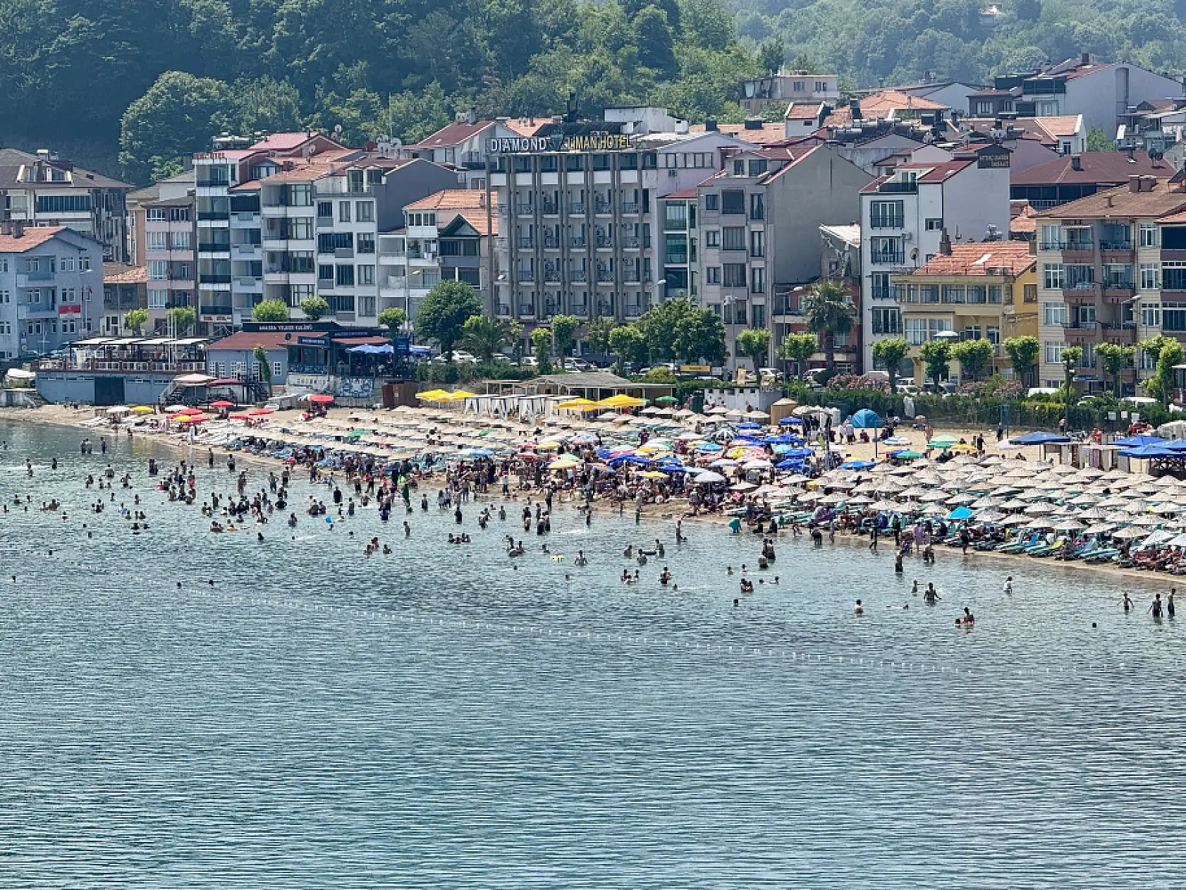 Yüz bine yakın ziyaretçi akın etti