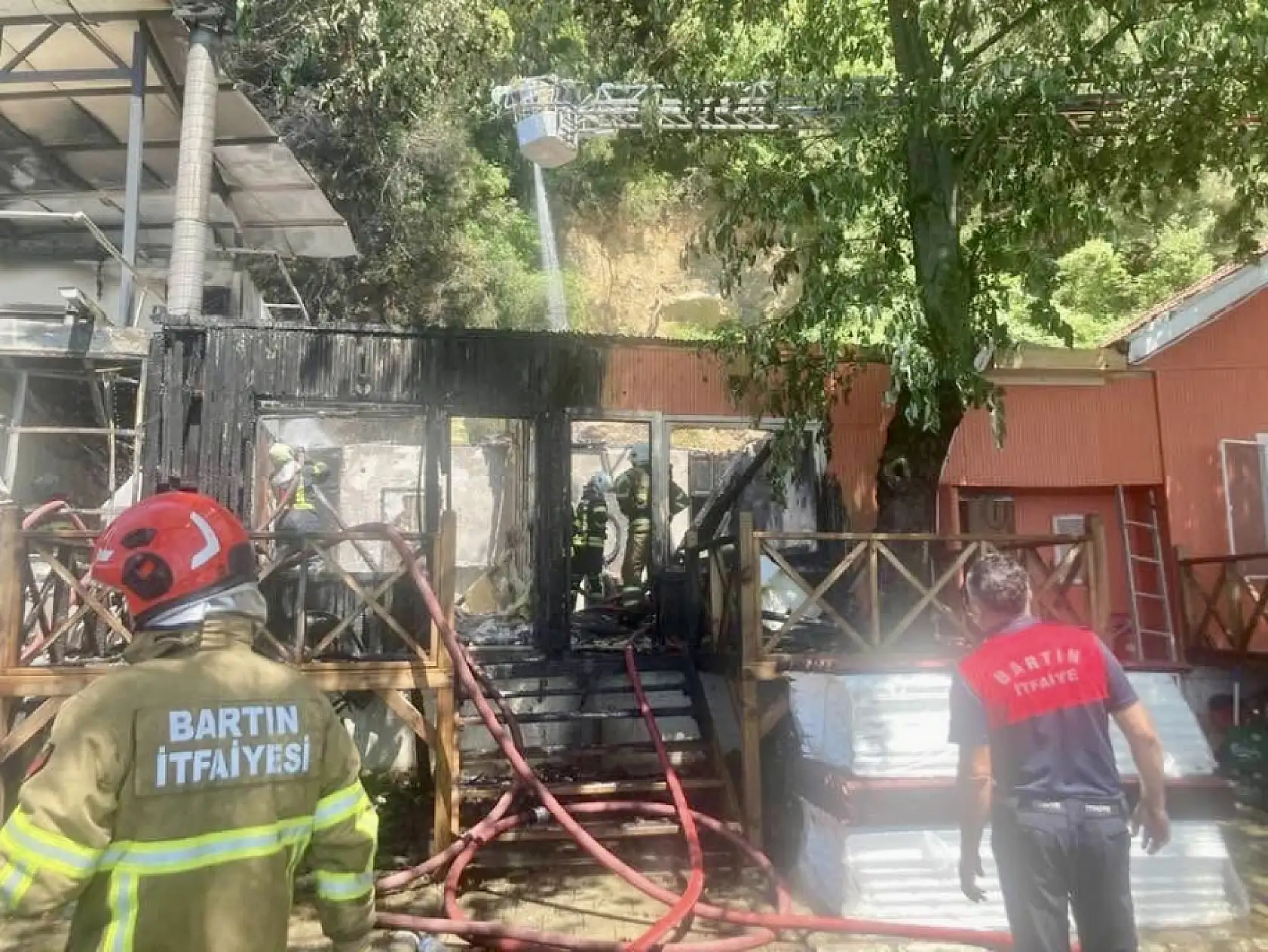 İnkumu'nda  turistik tesiste yangın