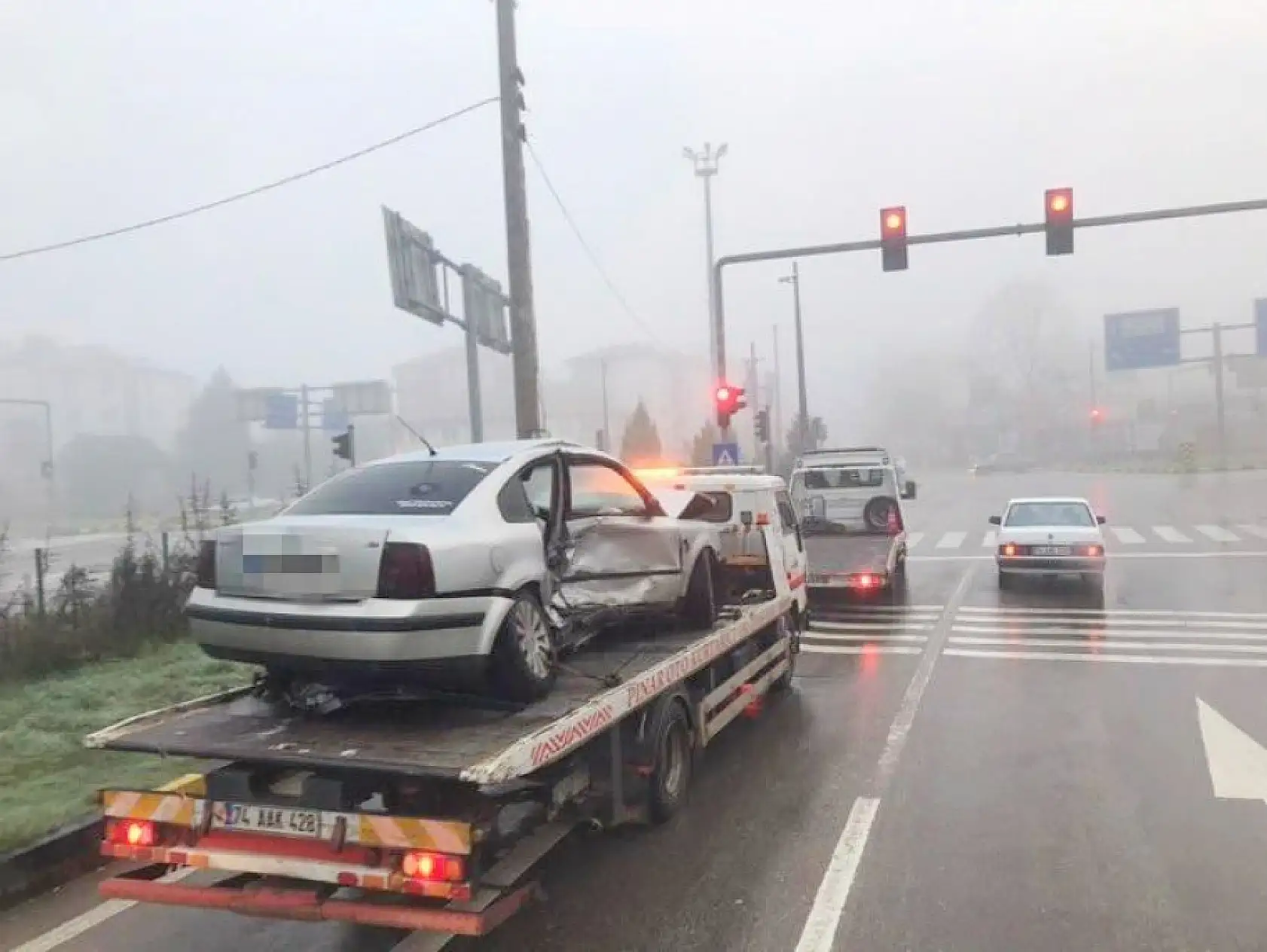 Zincirleme kazada 10 araç çarpıştı