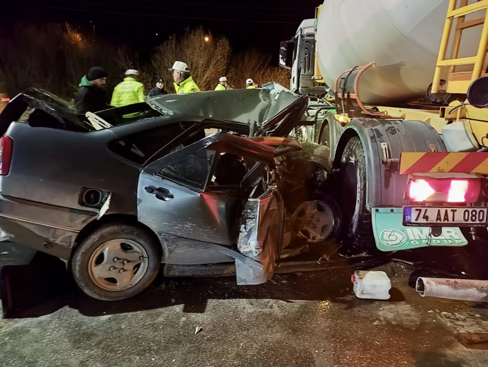 İnkumu yolunda feci kaza