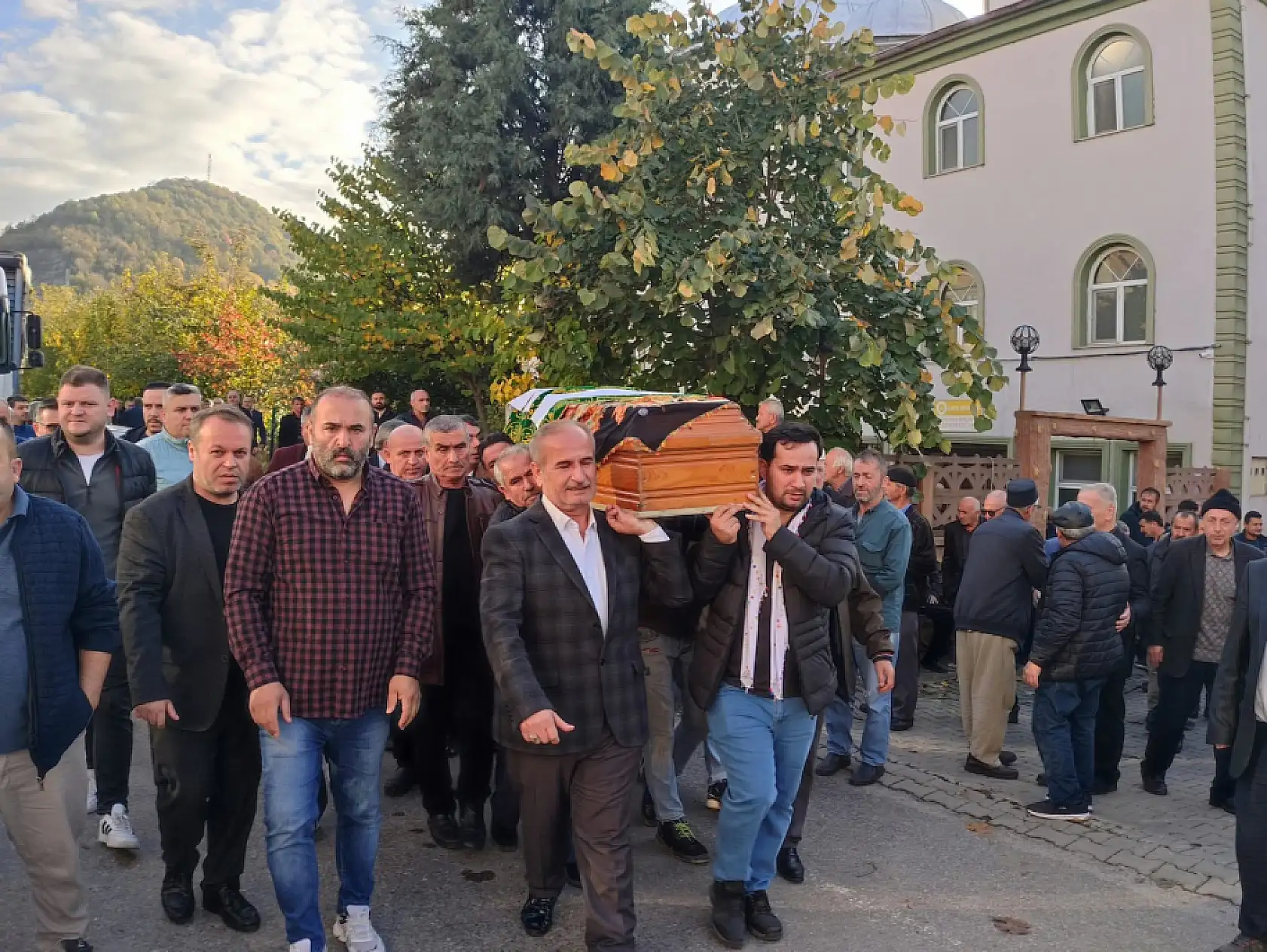 Akduman eşini kaybetti