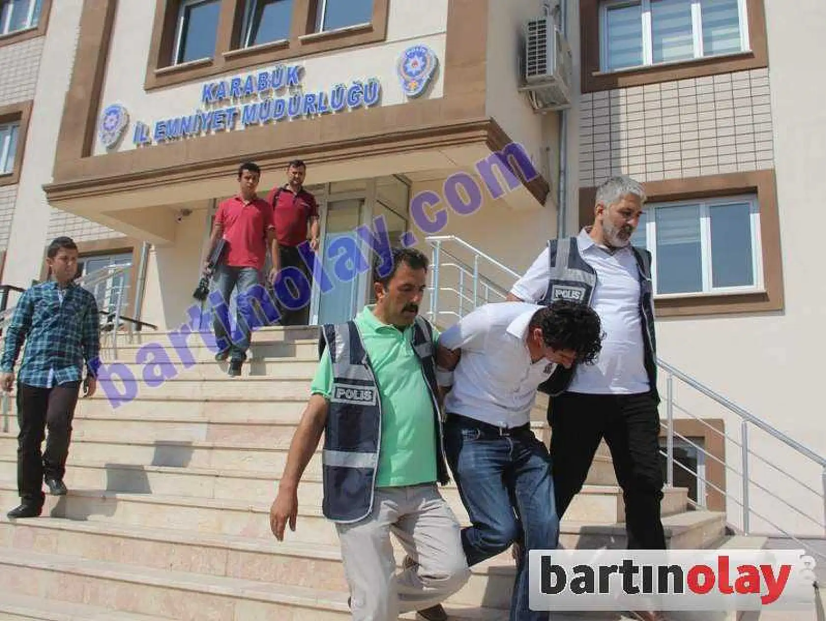 BARTIN'DA 47 KİLO ESRAR ELE GEÇİRİLDİ