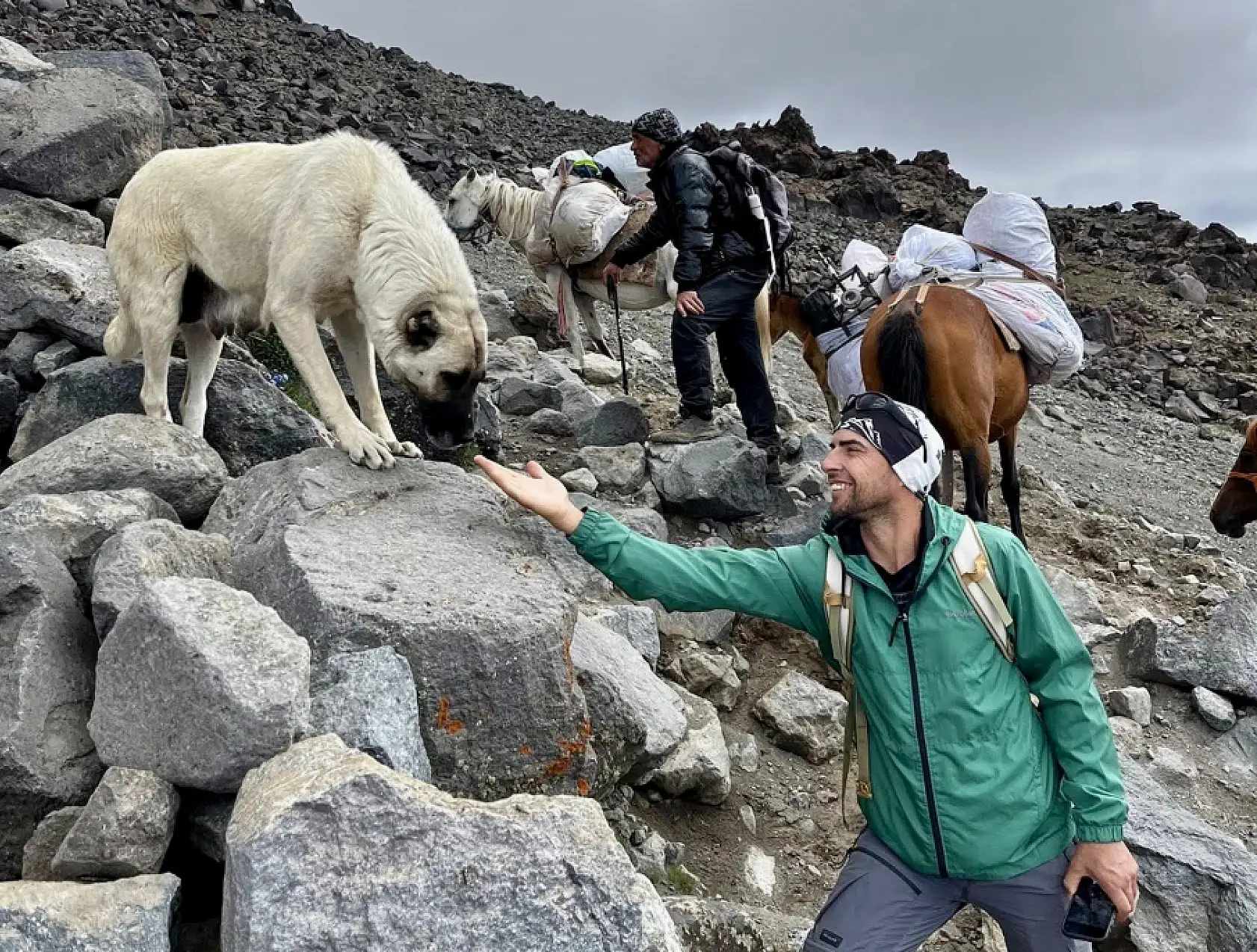 Bartınlı dağcı Ağrı'nın zirvesine çıktı