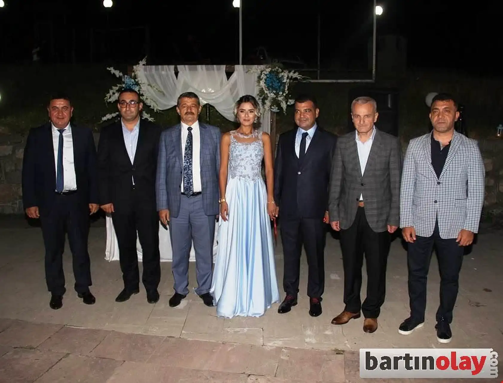 Vali Yardımcısı Kalender nişanlandı