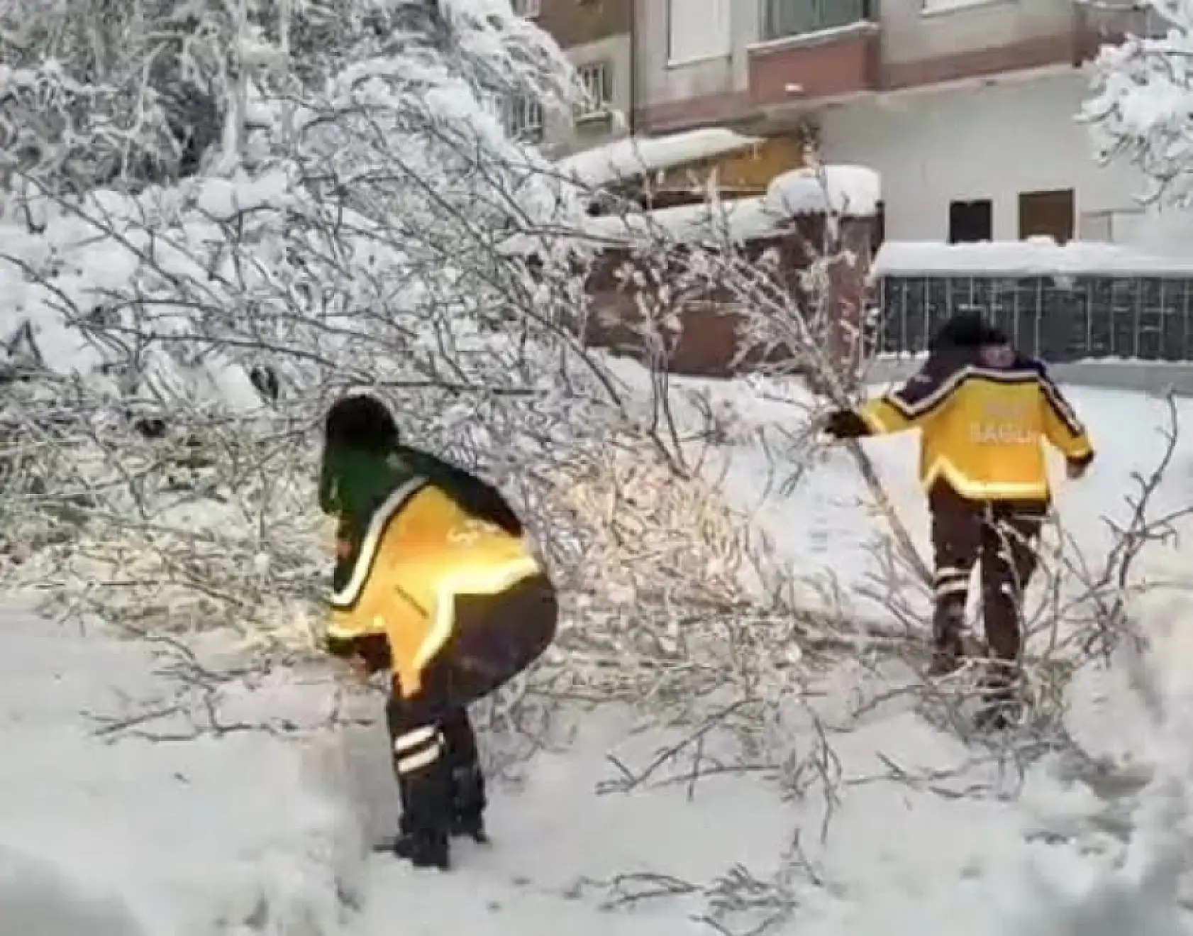 Zorlu şartlarda hayat kurtaran müdahale