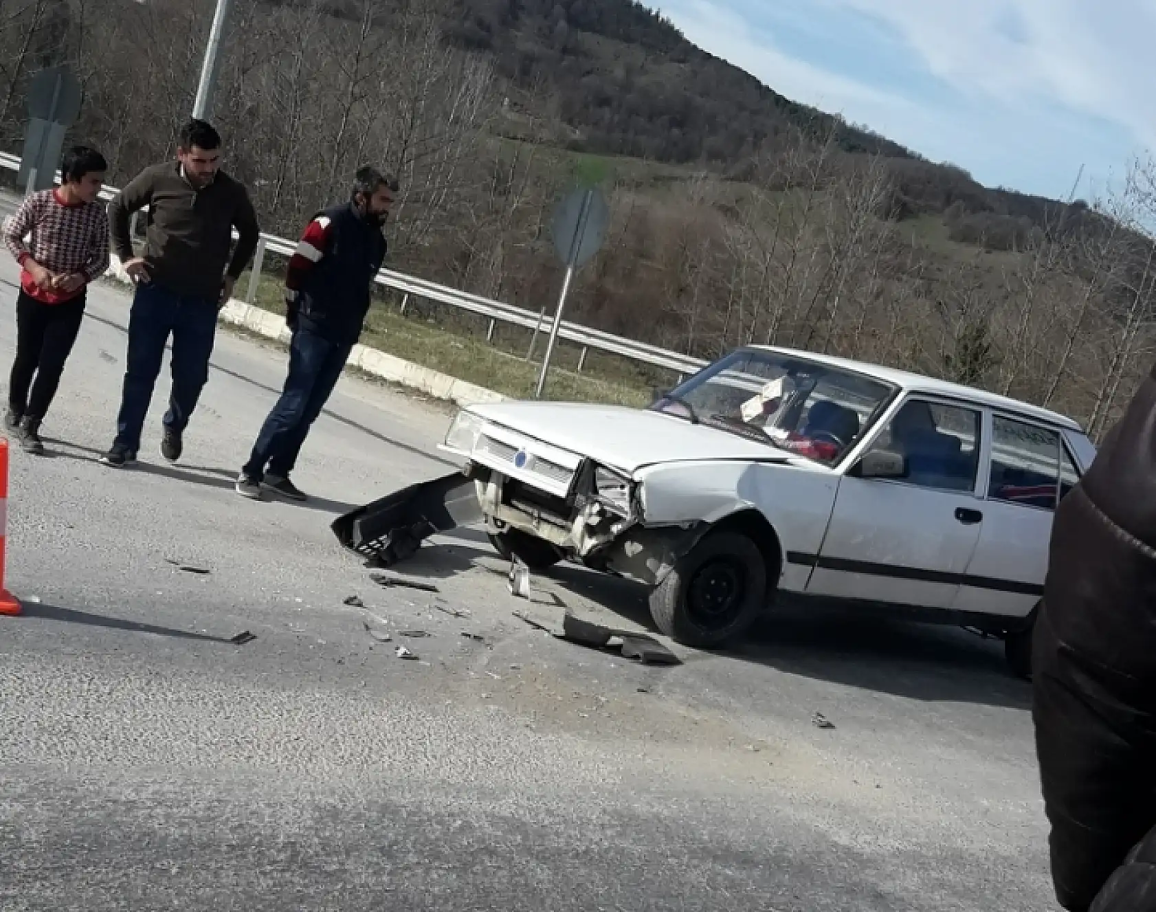 Kavşakta kaza, çarpıştılar