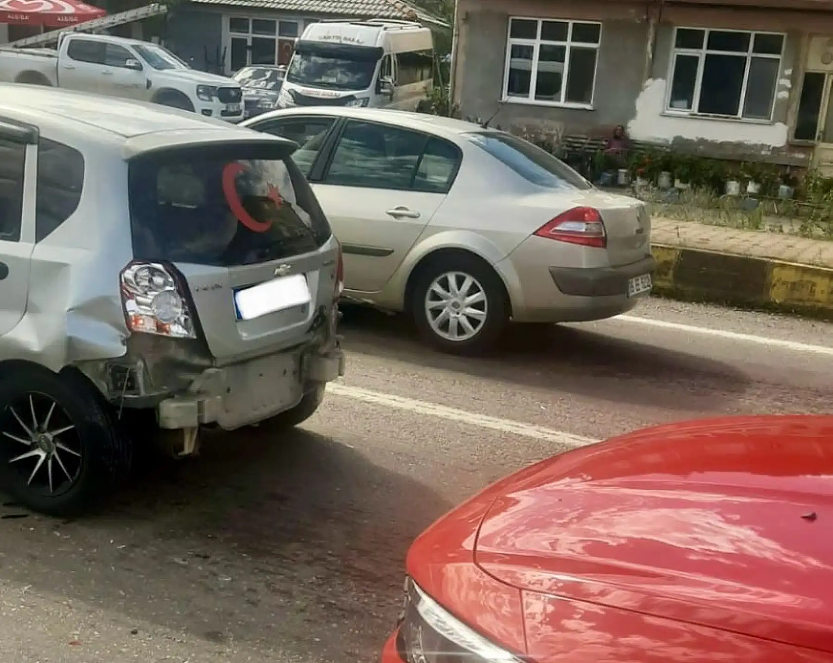 Kurtköy kavşakta kaza