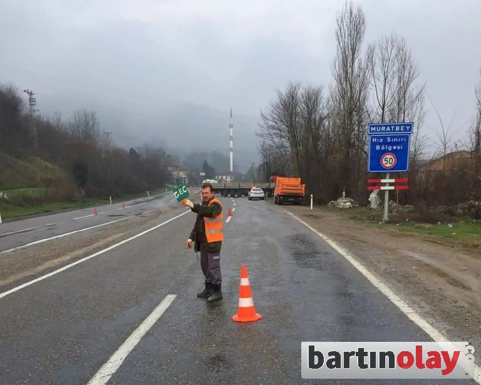 Kayan Tır yoldan çıktı