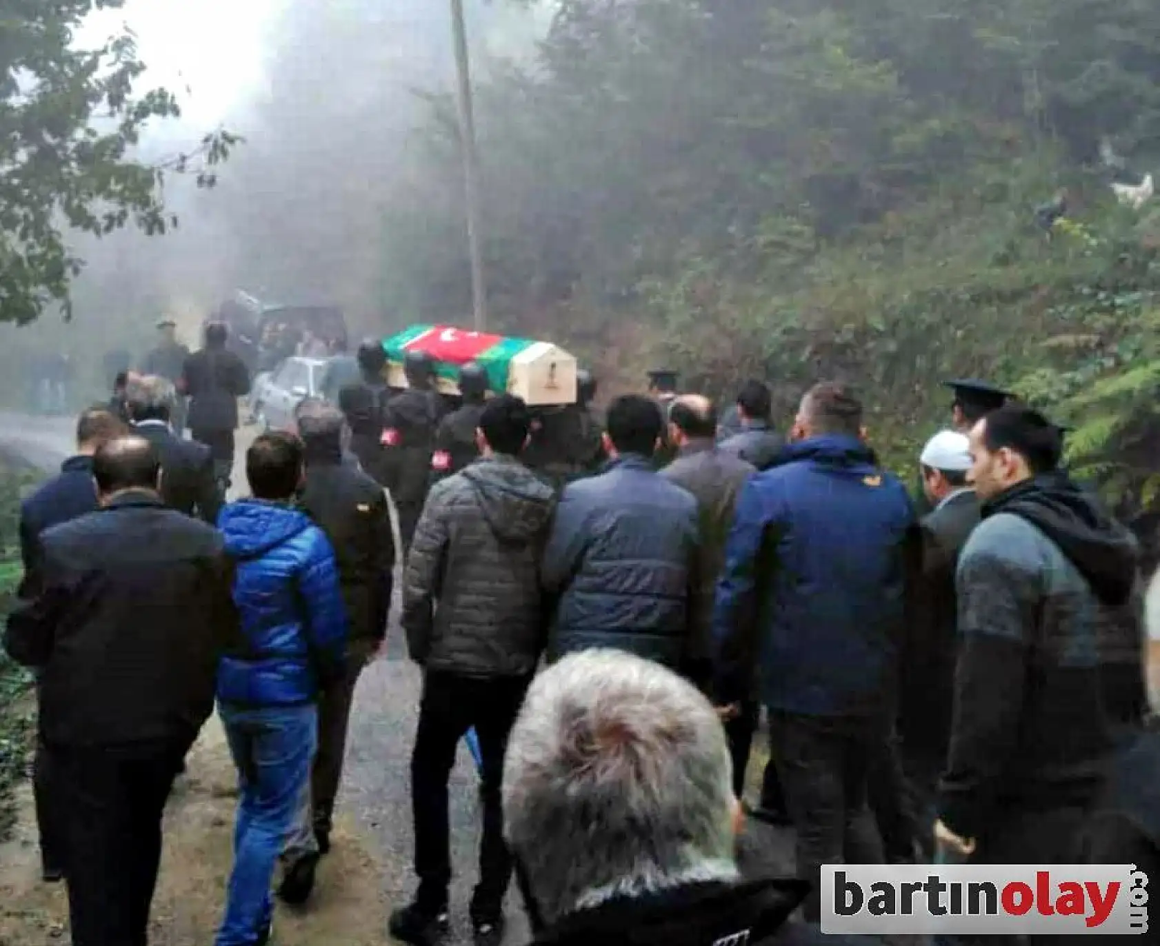 Vefat eden asker toprağa verildi