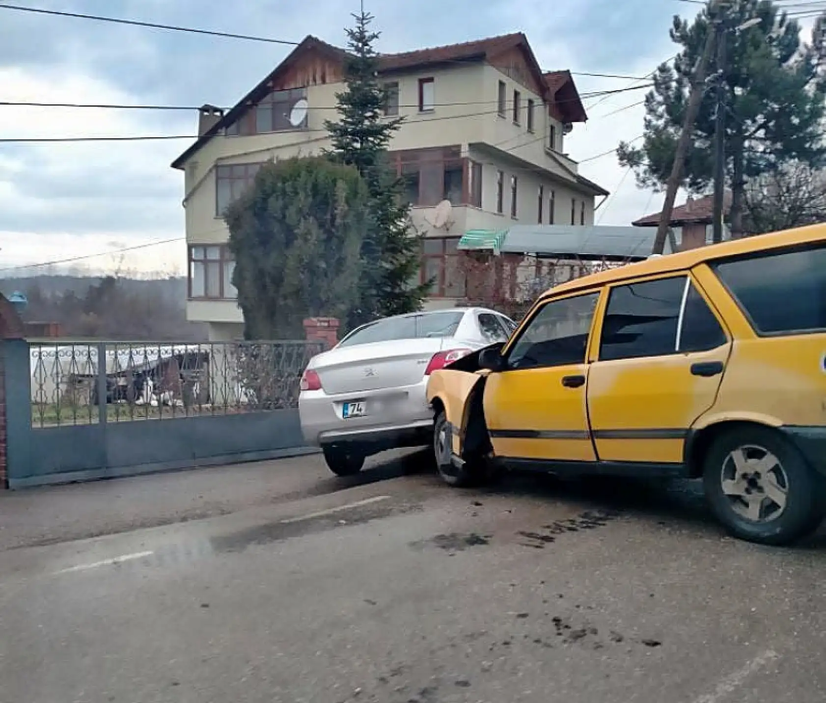 İki ayrı noktada kaza