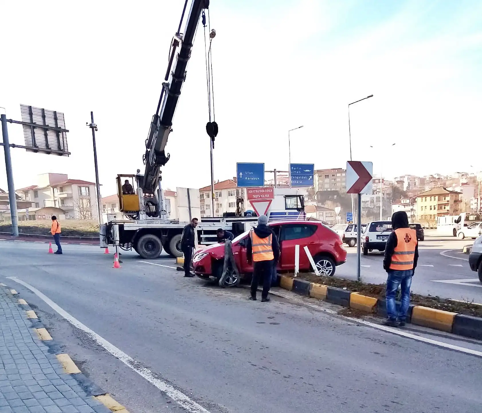 Otomobil bankete çıktı