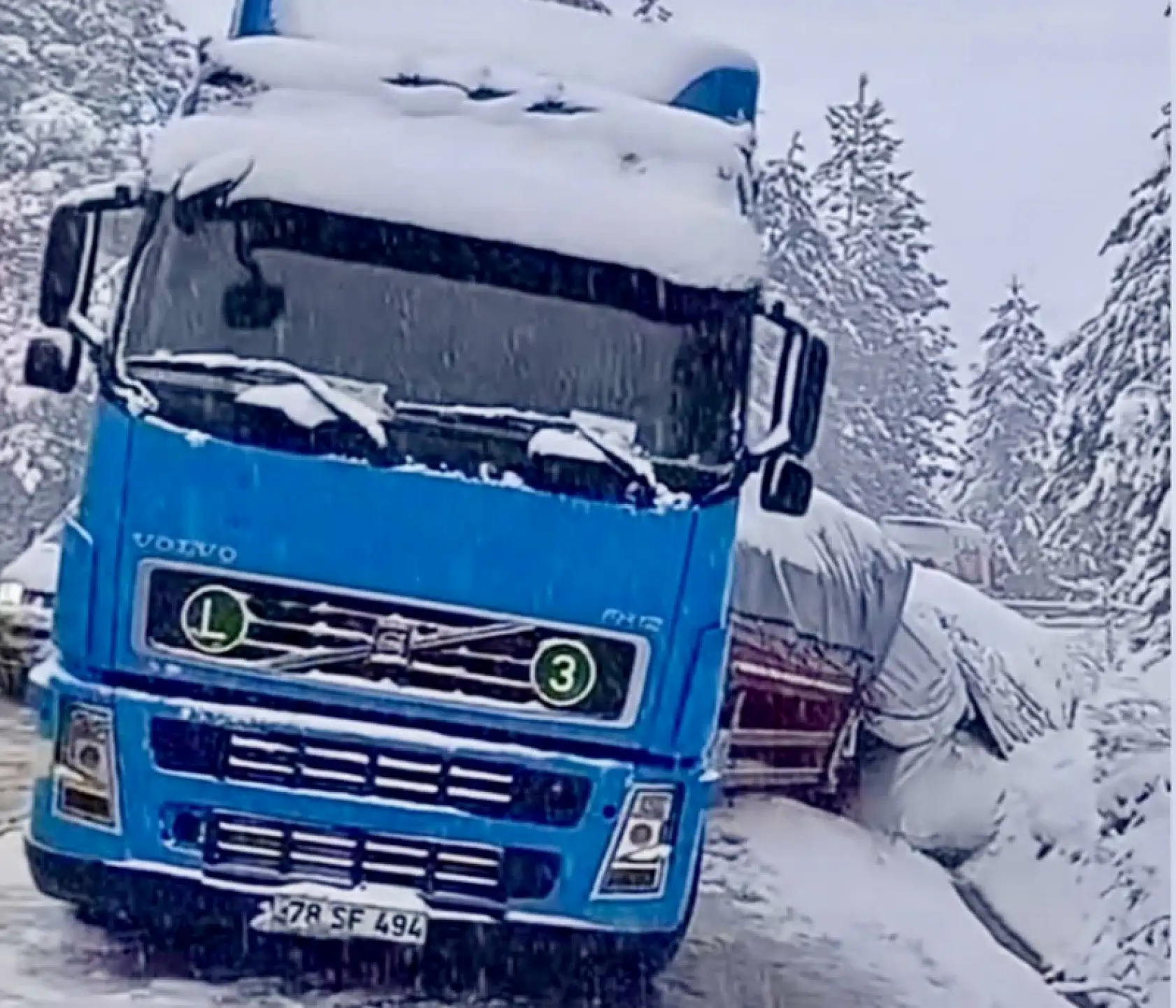 Bartın-Karabük yolunda yoğun kar